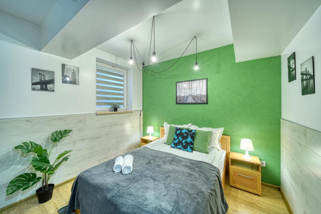 Fox Rooms Aparthotel สตาราซาโกรา ภายนอก รูปภาพ