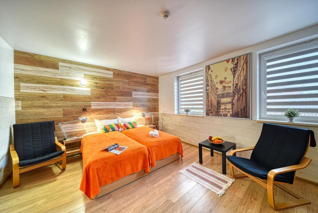 Fox Rooms Aparthotel สตาราซาโกรา ภายนอก รูปภาพ